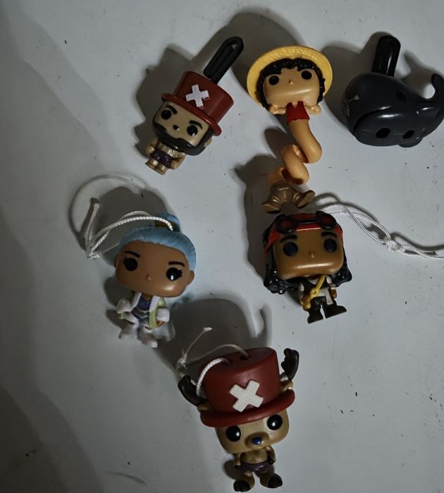 Kinder Joy One Piece фигурки