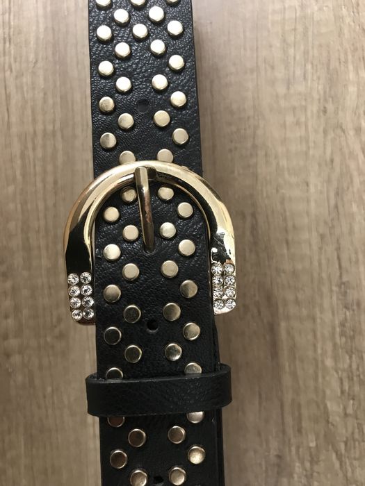 Дамски черен колан