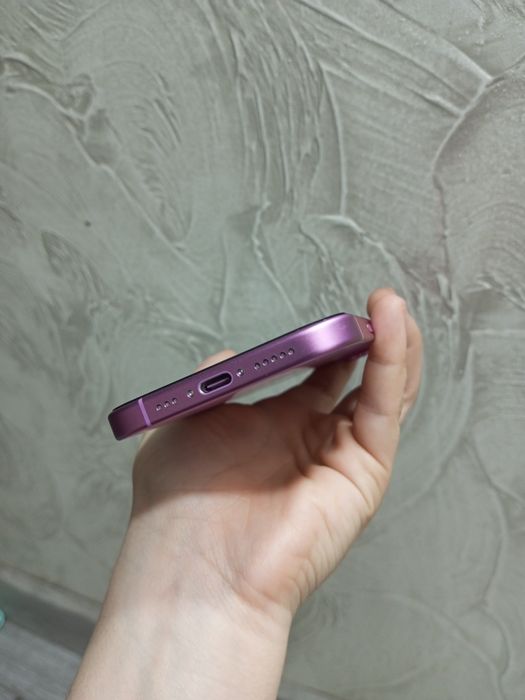 Айфон 16 256гб ёмкость 100%