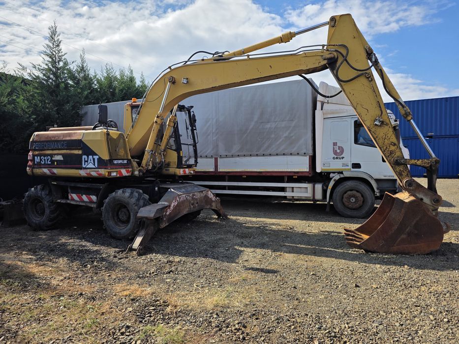 Excavator CAT M312