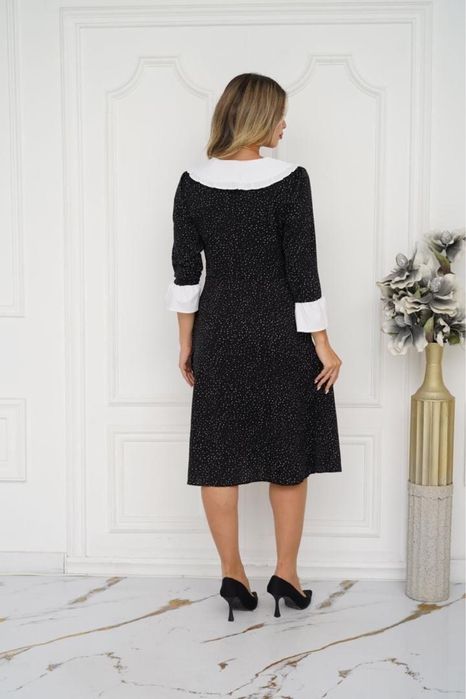 Платье в горошек