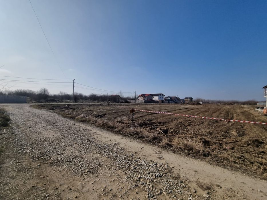 Teren intravilan-  ILFOV-Com. 1 Decembrie