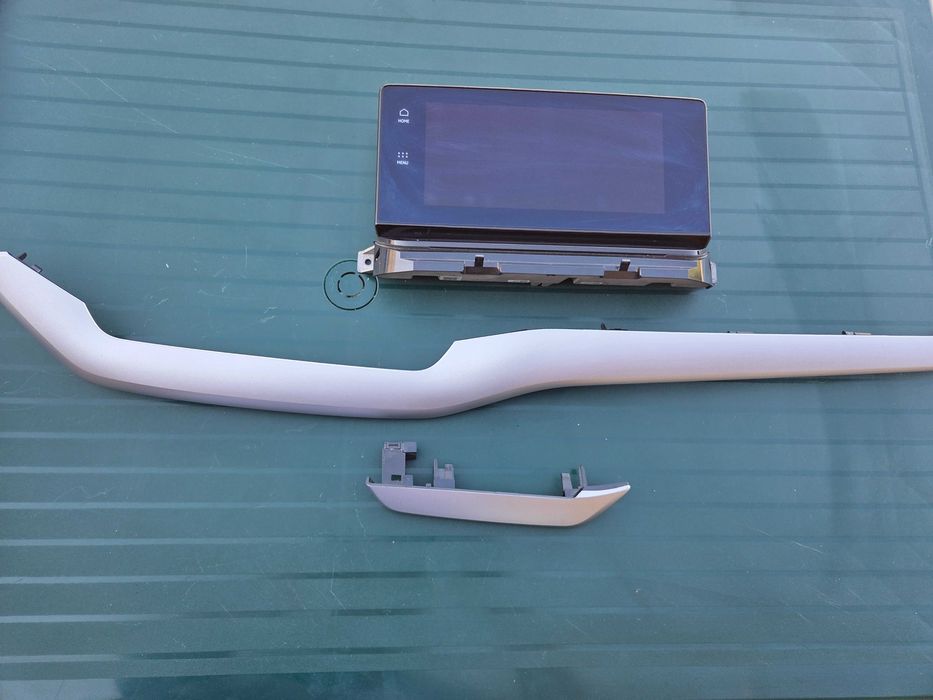 Skoda Octavia 4, display multimedia 5E3 919 605