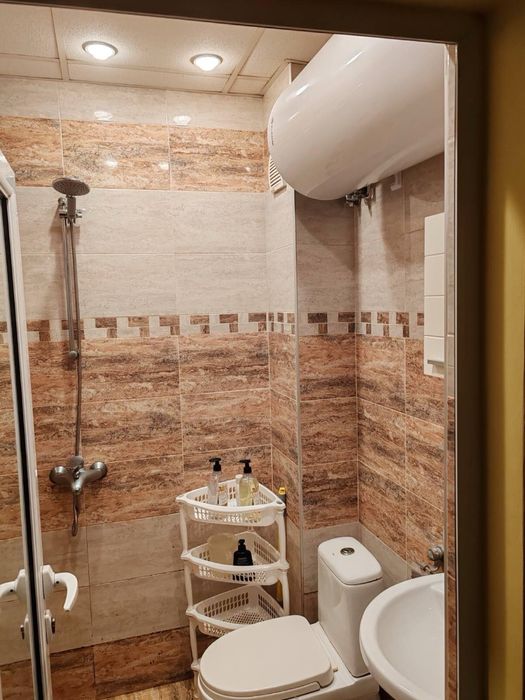 Дава се под наем Двустаен апартамент в Благоевград, Запад - 48 кв.м за 204 € - Снимка #5