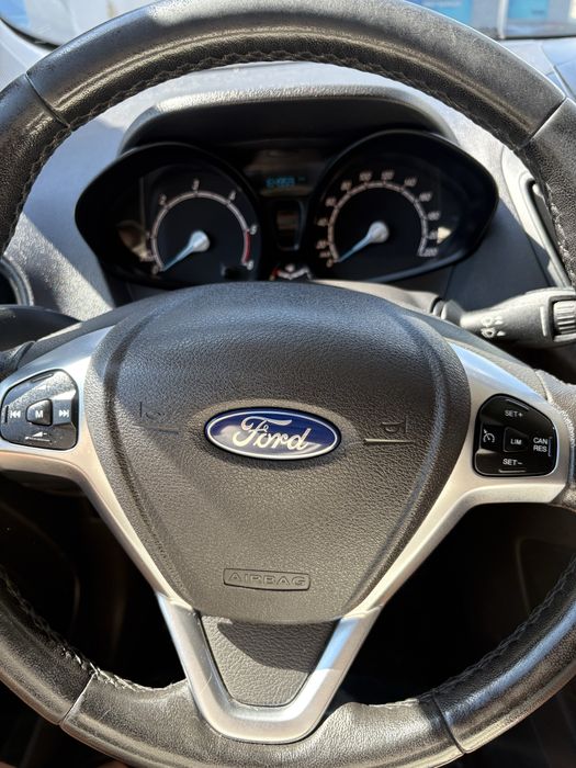FORD Tourneo connect 1.5 TDCi – 2016