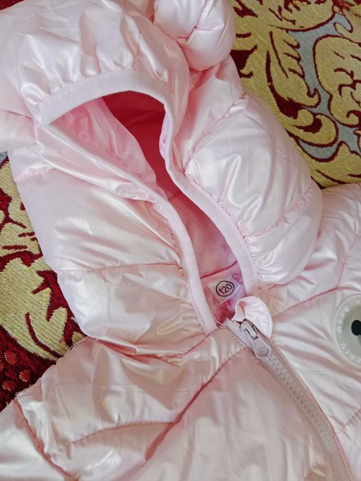 Продам детскую куртку