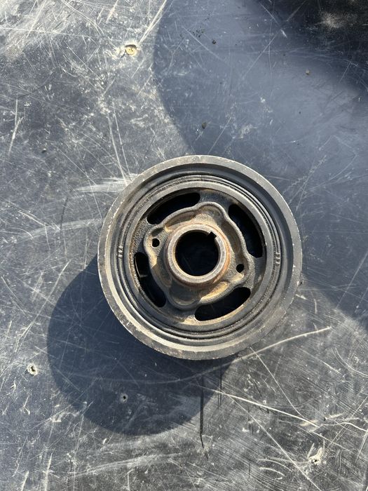 Шкив коленвала lexus is300 gs300 3gr