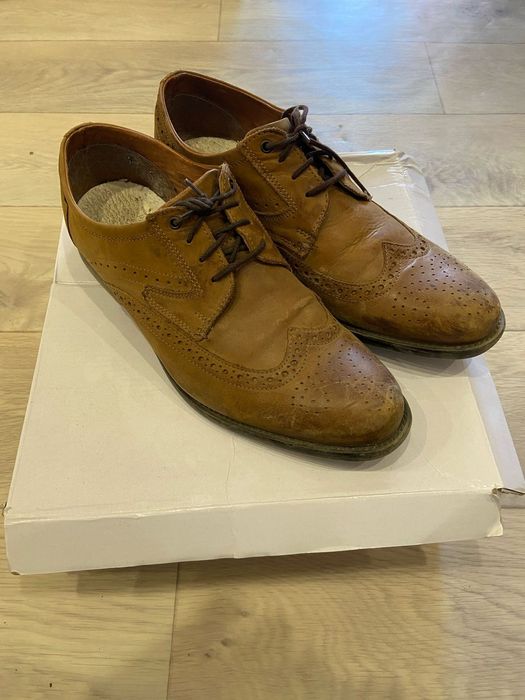 Продаю обувь туфли