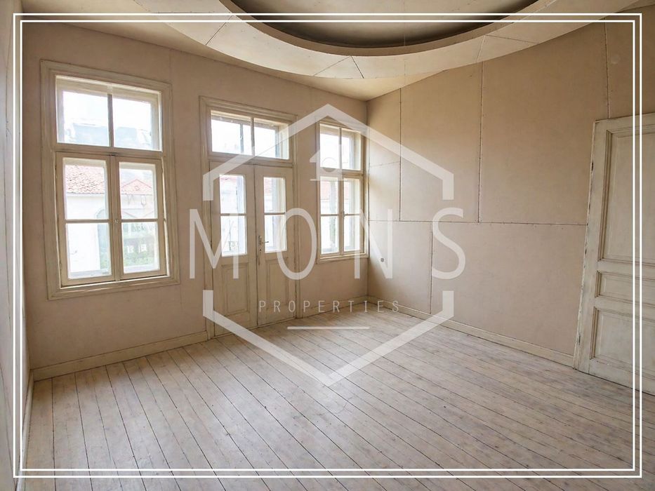 Етаж от къща в Габрово, област-гр.Севлиево площ 186 цена 132000