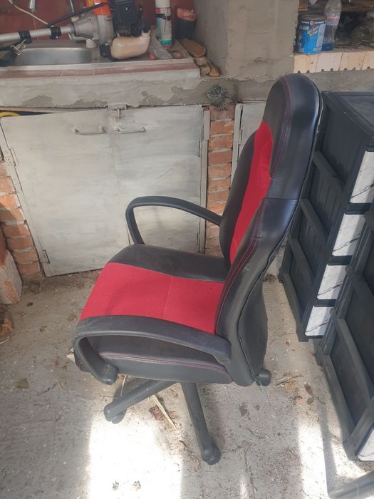 Геймърски стол,отличен