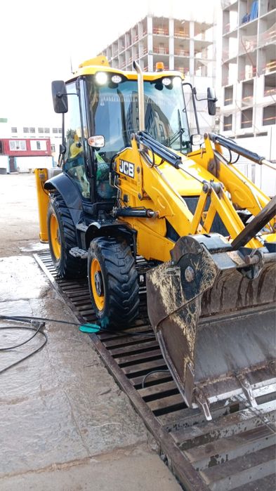 Услуги Экскаватор-погрузчика 3 в 1 , JCB