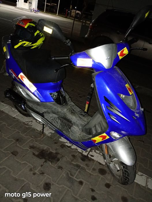 Scuter 2t motorizare Minarelli 50cc