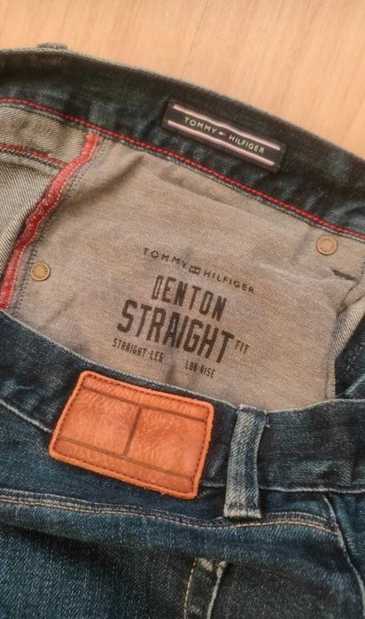 Blugi Tommy Hilfiger