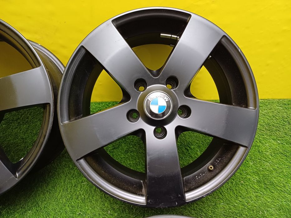 Диски R16 5x120 на BMW.