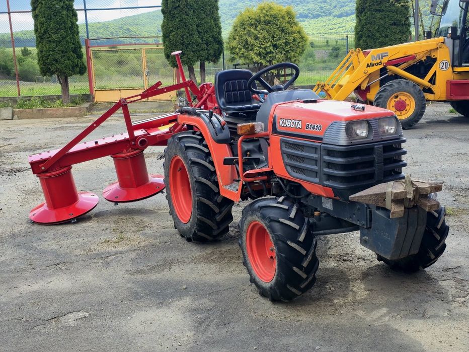 Tractor Kubota B1410 4x4 cu accesorii