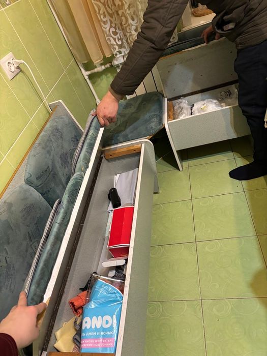 Уголок кухонный!