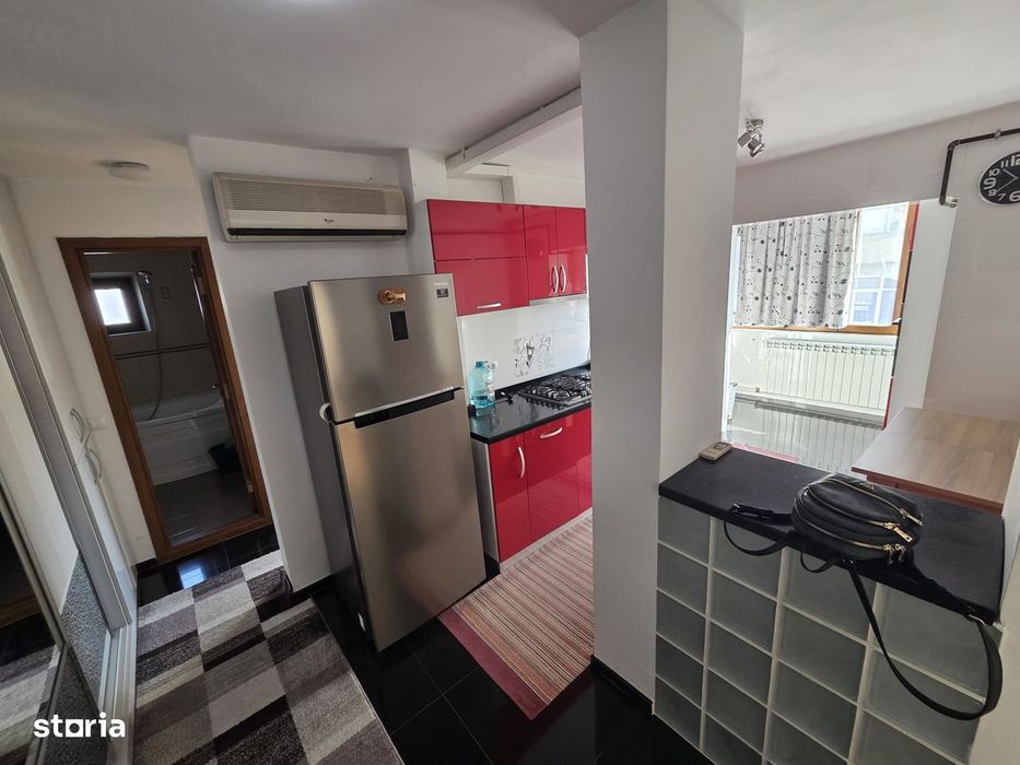 Inchiriez APARTAMENT 2 CAMERE - cartier E3