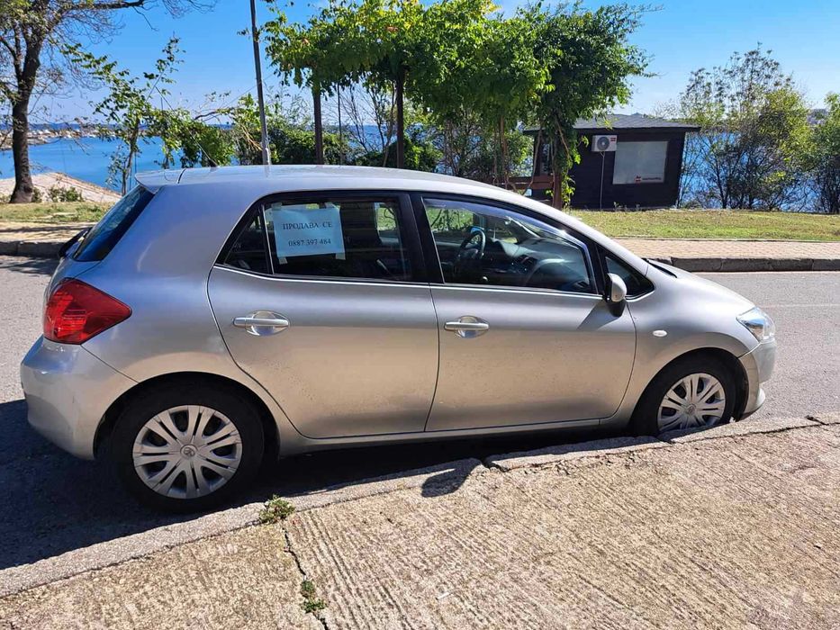 Toyota Auris 1.4 i 16V VVT-i