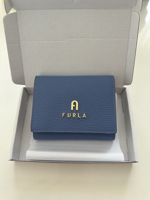 Дамски портмонета FURLA. Различни видове