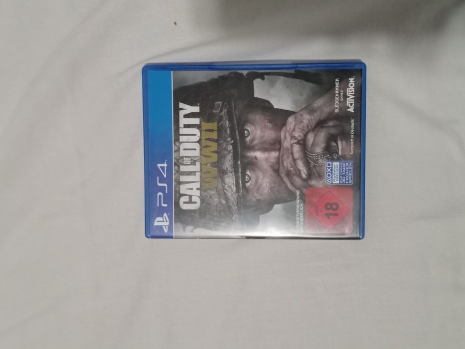 Пишете на обявата да питате за игра ако я имам ще изпратя снимки и цен