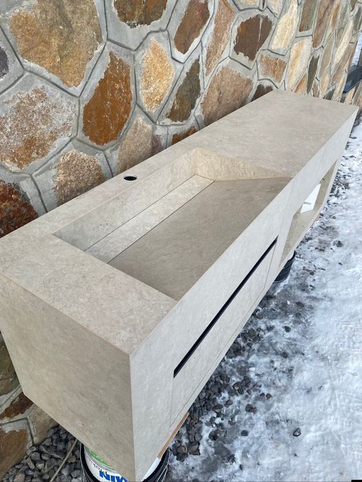 Раковина из керамогранита