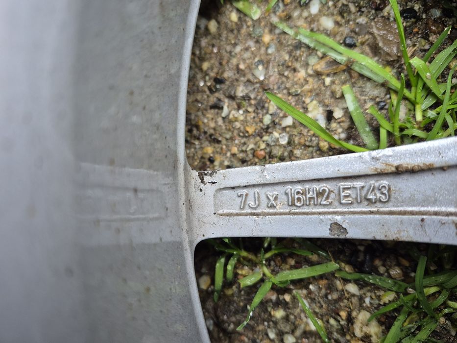 Vând jante bmw si Mercedes