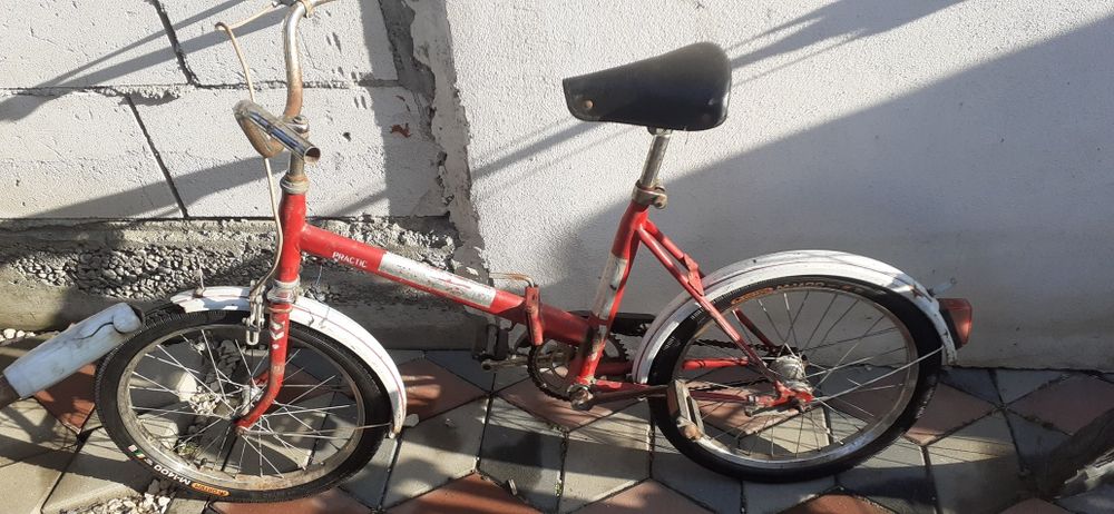 Pegas bicicleta veche