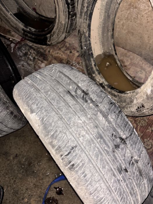 Шиный в отличном состояние