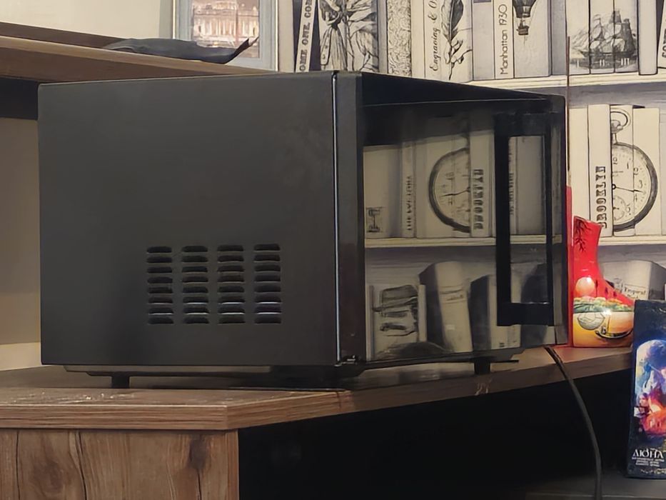 Микроволновая печь