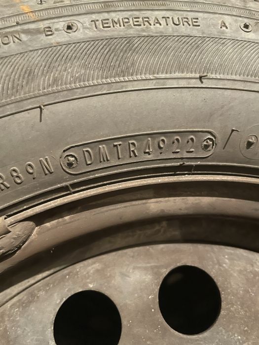 Гуми с джанти 195/65/15. 91V