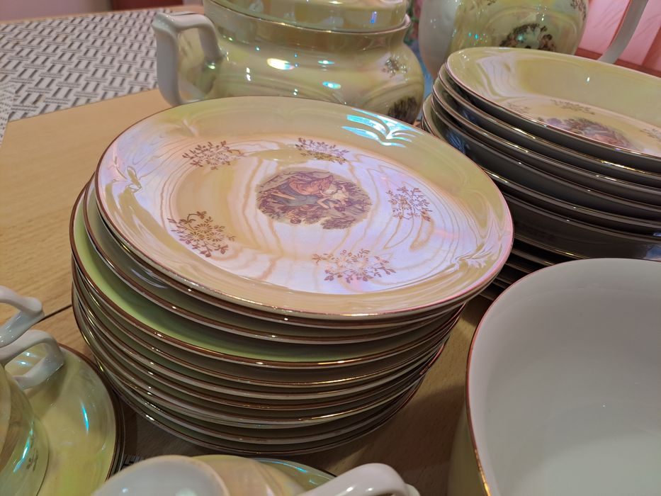 Немски сервиз за хранене