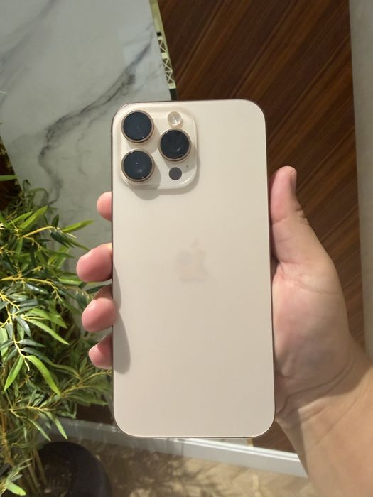 Sro’chna Iphone 16 pro max sotiladi.