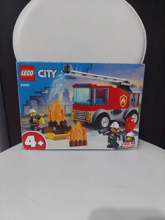 2 seturi Lego City 4+