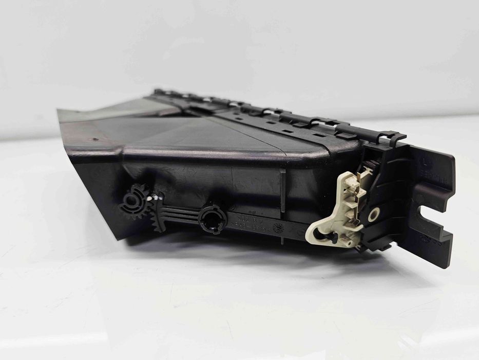 Grila aerisire centrala Bmw 3 (E90) [Fabr 2005-2011] 9130464