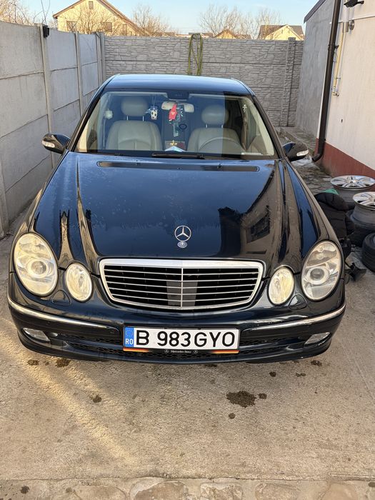 MERCEDES-BENZ E-Class 2004 — imagine 3