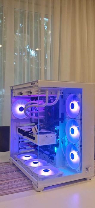 Топ Геймърски Компютър за ТОП Гейминг Intel I7 14700F 20/28 Core up 5.4Ghz/64Gb D5/2Tb SSD/Asus Prime RTX 5070/WiFi & BT/Гаранция