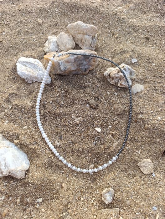 Колие/чокър с перли,кристали и хематит