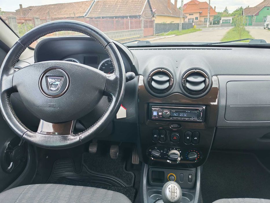 Dacia Duster 1.5 DCI, 110 CP, Climă, 6 Viteze, Euro 5