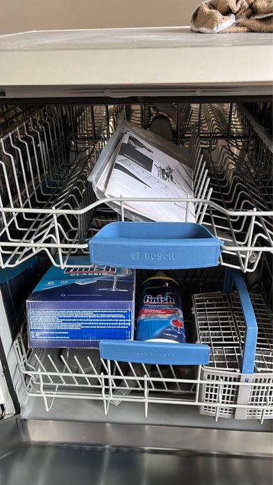 Продается посудомоечная машина