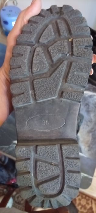 Берцы, керзачи размер 36 и 37