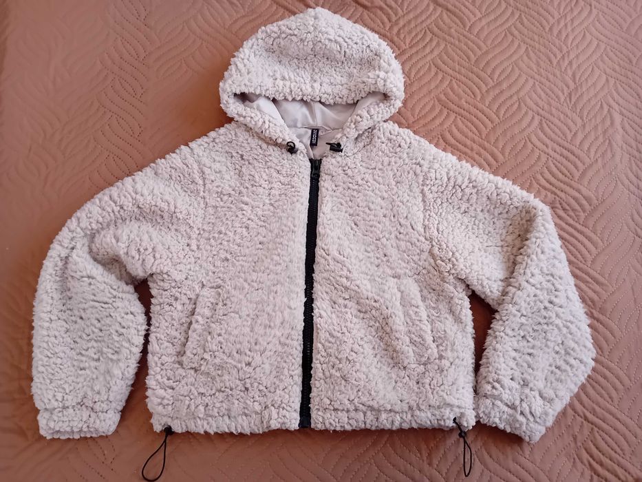 Яке от мъхеста материя H&M Divided