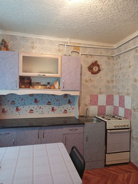 Продаётся квартира с отдельным входом и двором. п Чапаев ЗКО