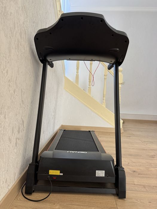 Беговая дорожка Genau TR50