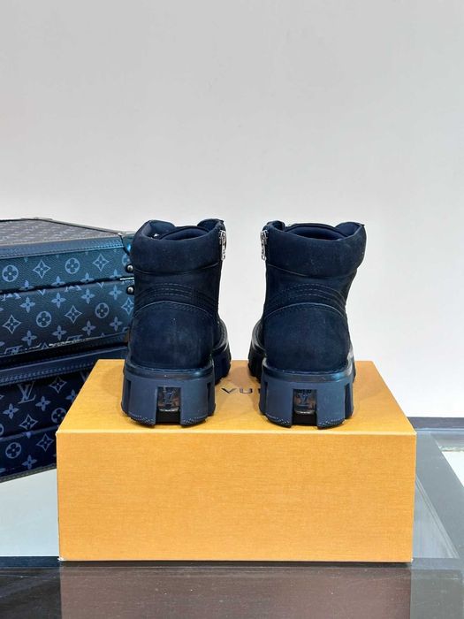 Ghete Louis Vuitton Premium