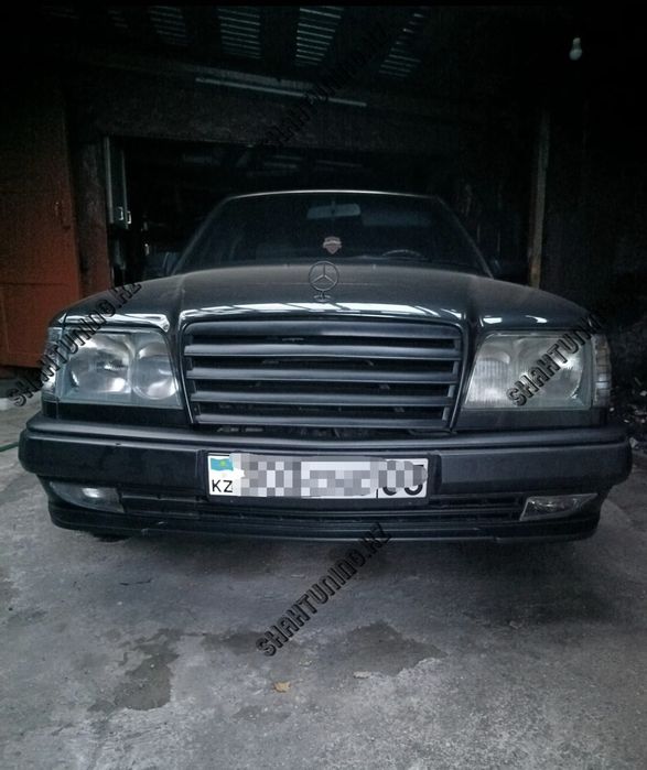 Mercedes W124 решетка рестайл и дорест