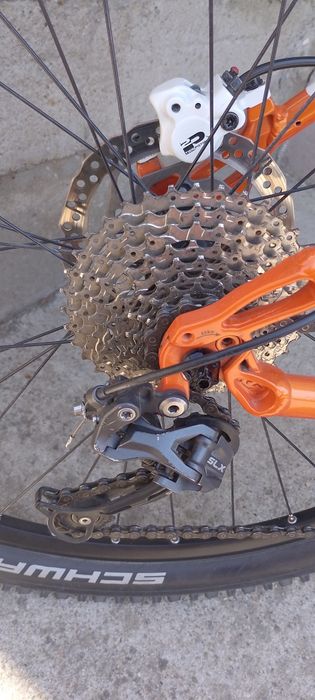 Vând bicicleta KTM ca nouă