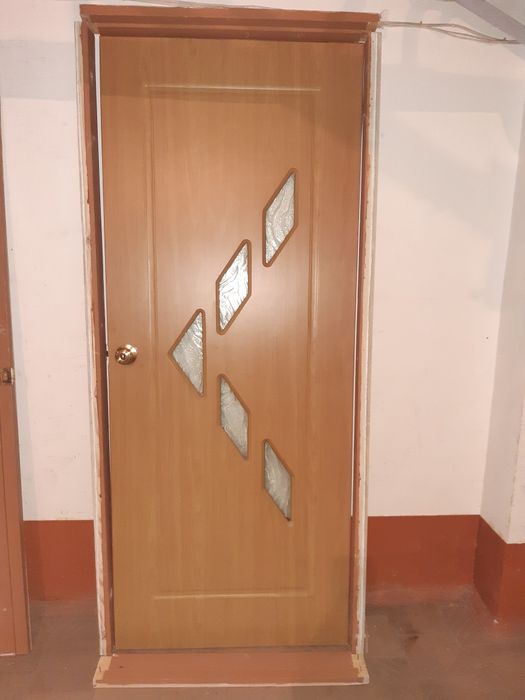 Продам деревянные двери, межкомнатные