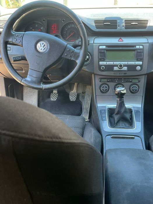 VOLKSWAGEN Passat 2009 — imagine 4