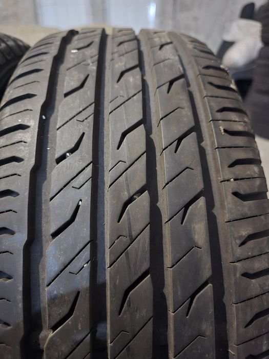 Anvelope 215/60 R16 SEMPERIT de vara 4823