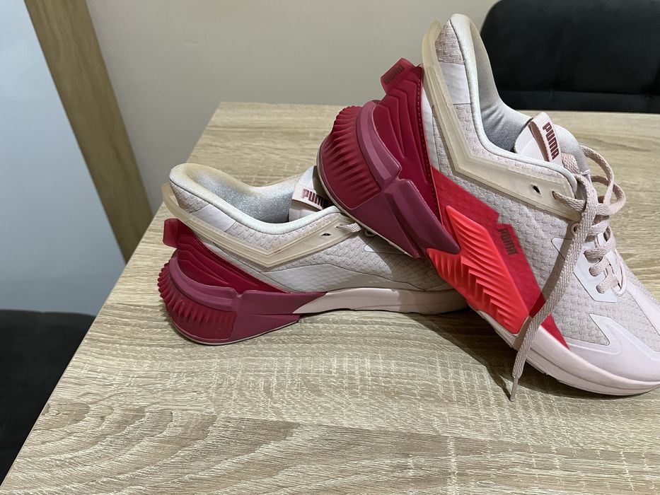 Дамски маратонки